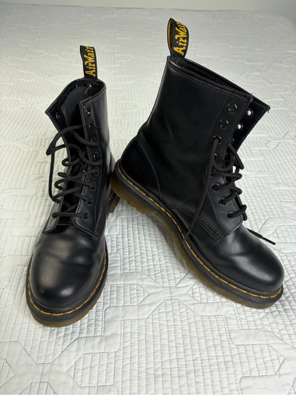 Dr. Martens 1460W Womens Sz 9 Black Smooth Leather 8 Eye Boots Grunge Y2K